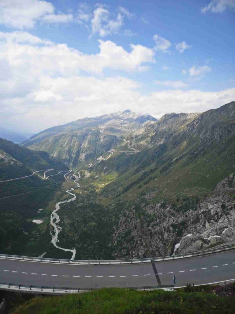 Furka Pass - TEN zjazd!