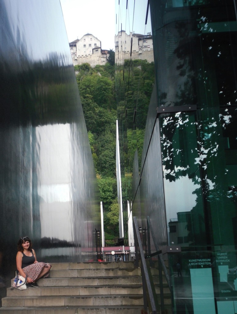 093. Vaduz, widok na zamek